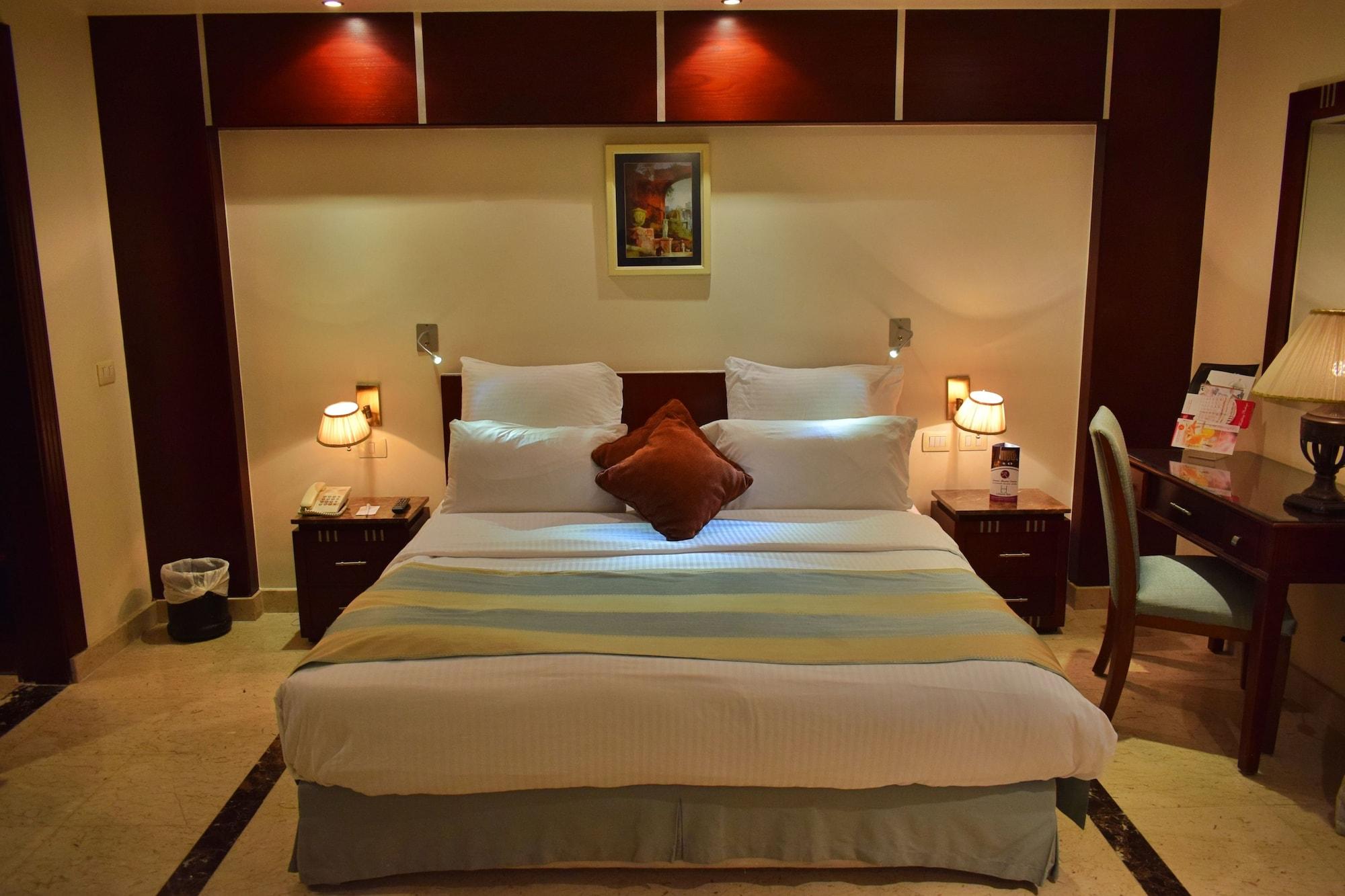 Romance Alexandria Hotel Bagian luar foto