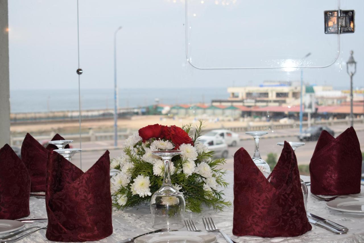 Romance Alexandria Hotel Bagian luar foto